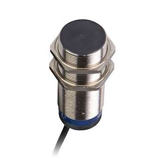 XS détecteur inductif 6..150 cy métal - M30 L81mm noyable Sn10mm DC3-PNP NC - 2m|Schneider Electric-SCHXSAV11373