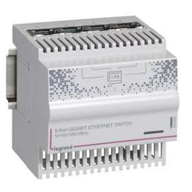 Switch éthernet mobile - 4 sorties RJ45 - 1 Giga - IP20 - IK04 - 4 modules|Legrand-LEG413009